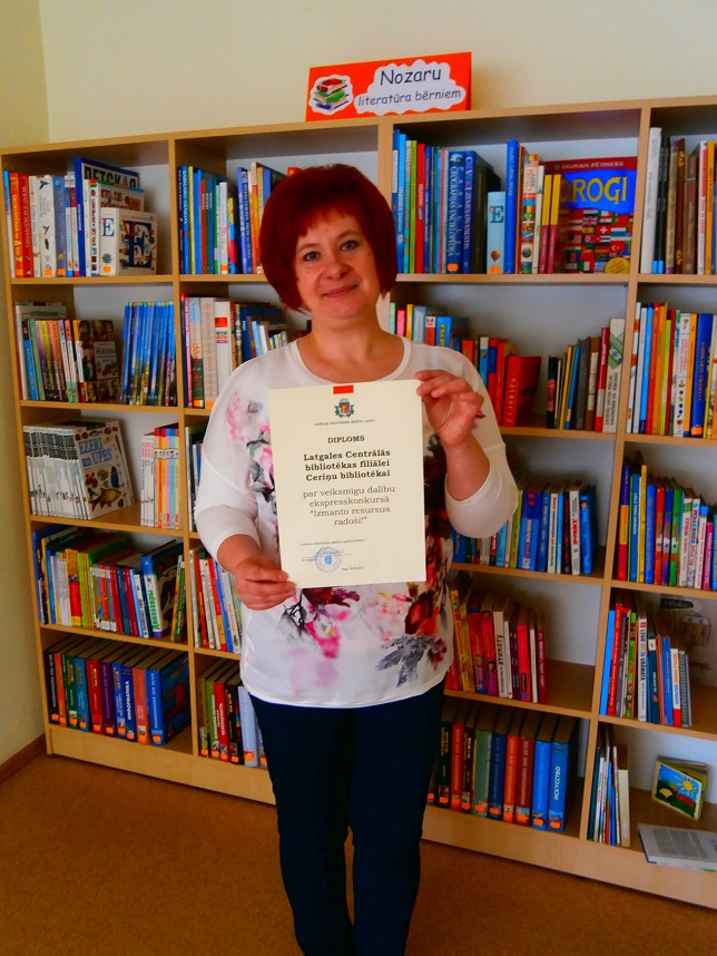 Ceriņu bibliotēka iegūst EBSCO datubāzes gada abonementu Ceriņu bibliotēka iegūst EBSCO datubāzes gada abonementu