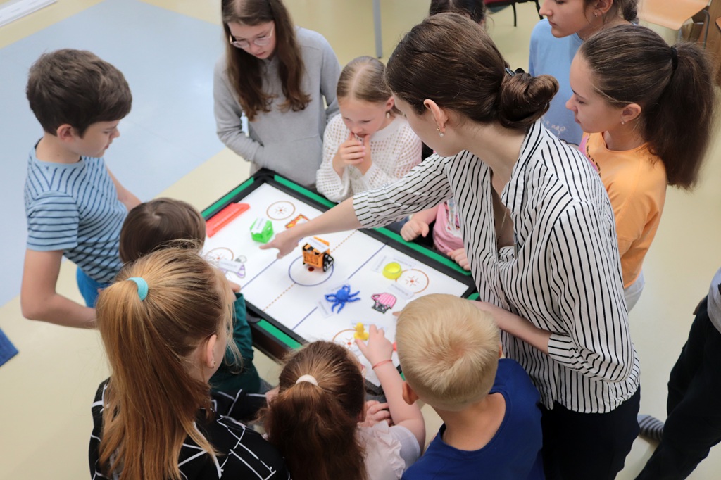 Augustā Daugavpils bibliotēkās turpināsies lasītveicināšanas programma “Skaistā vasara bibliotēkā” pasākumi